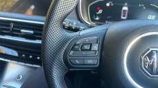 MG HS 1.5 T-GDI SE 5dr DCT Petrol Hatchback